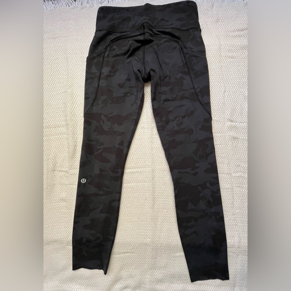 Lululemon Swift Speed leggings size 8 - Picture 3 of 8